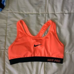 Nike Dry Fit Sports bra